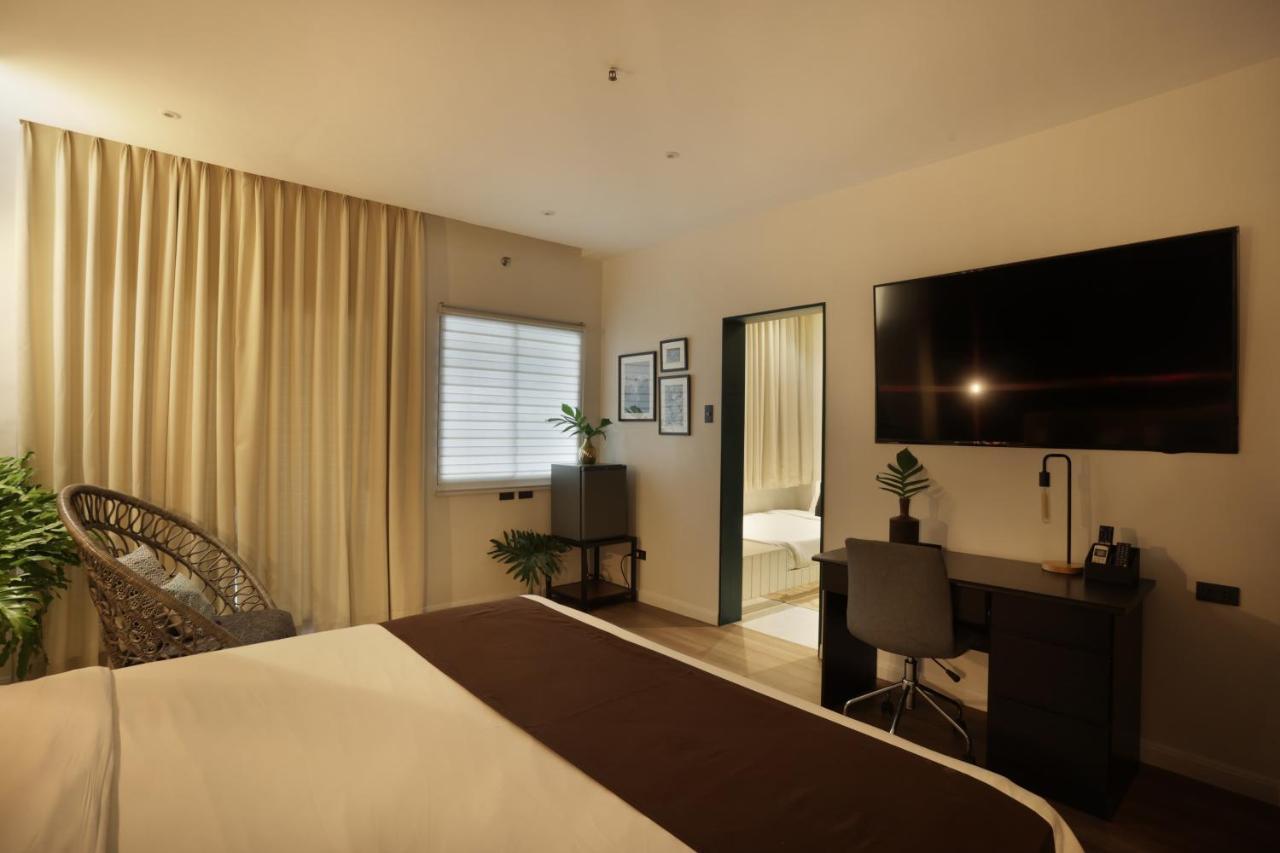 The Bourke Hotel Davao City Екстериор снимка