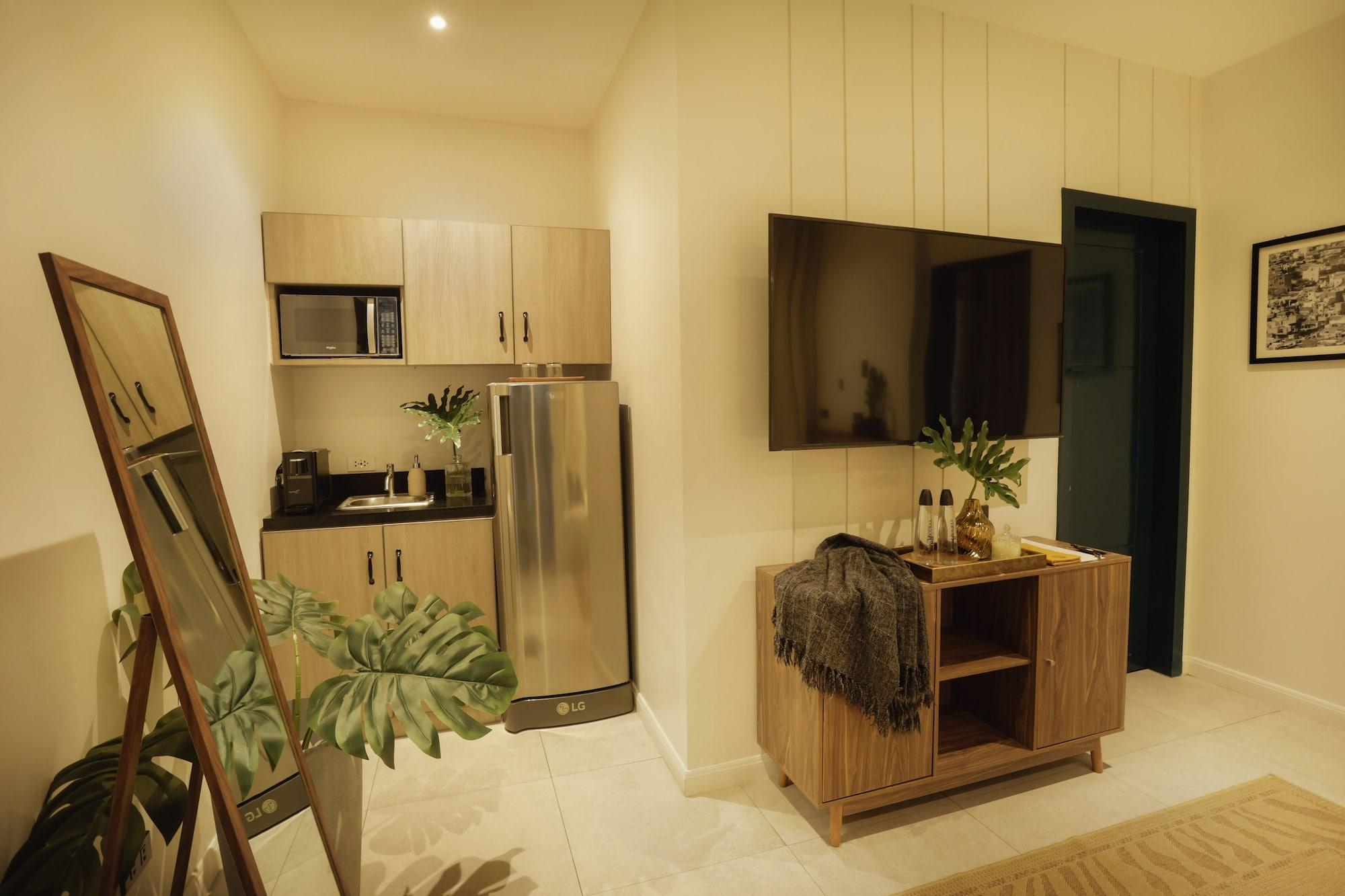The Bourke Hotel Davao City Екстериор снимка