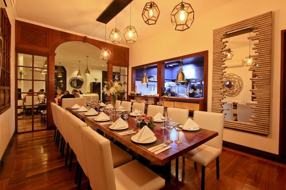 The Bourke Hotel Davao City Екстериор снимка
